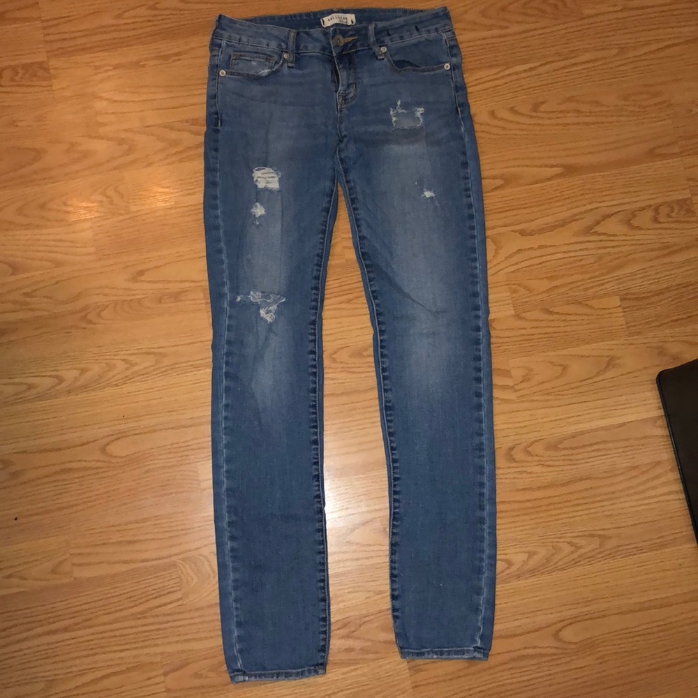 Pacsun distressed jeans
